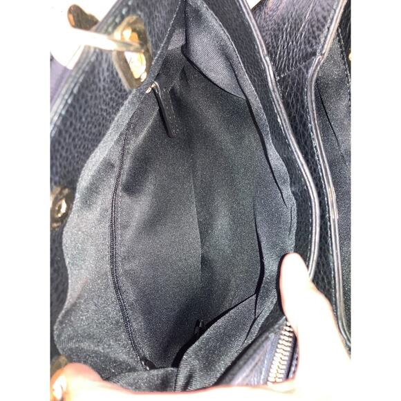 VINCE CAMUTO MEDIUM BLACK PEBBLED LEATHER TASSEL HANDBAG - Picture 12 of 14